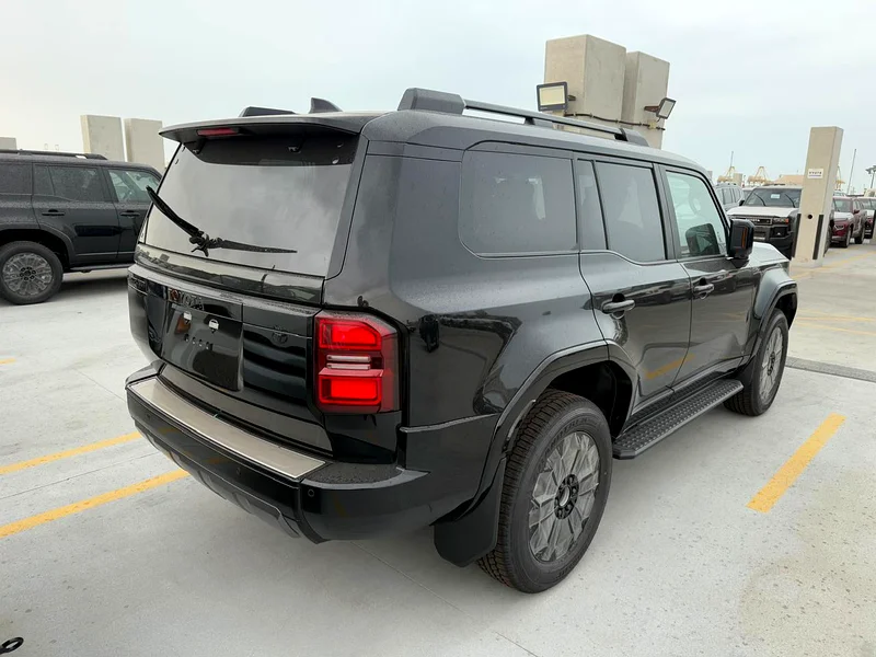 Toyota Prado Luxury Premium63157883328513112