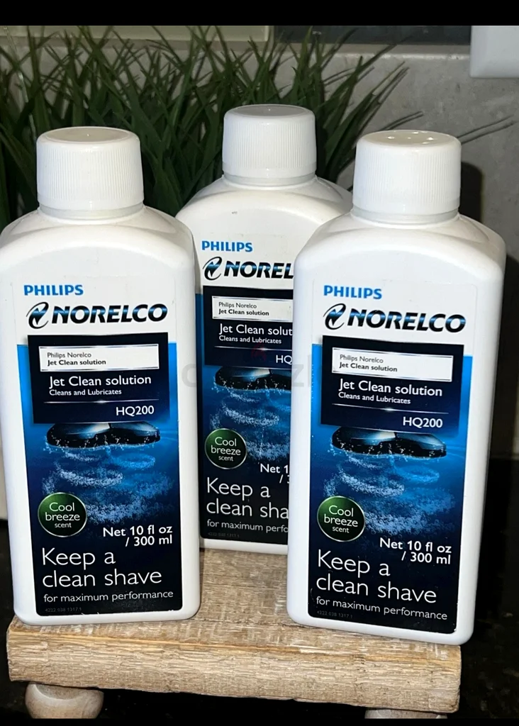 Norelco Jet Clean Solution HQ200,Cool Breeze Scent632436815586571117