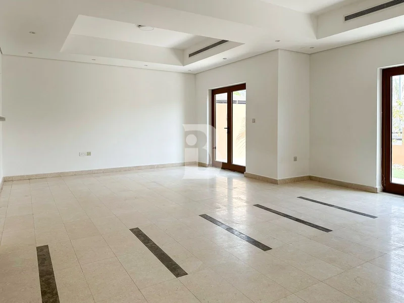 3 BR Spacious  | Single row | Near Park62890370137987113