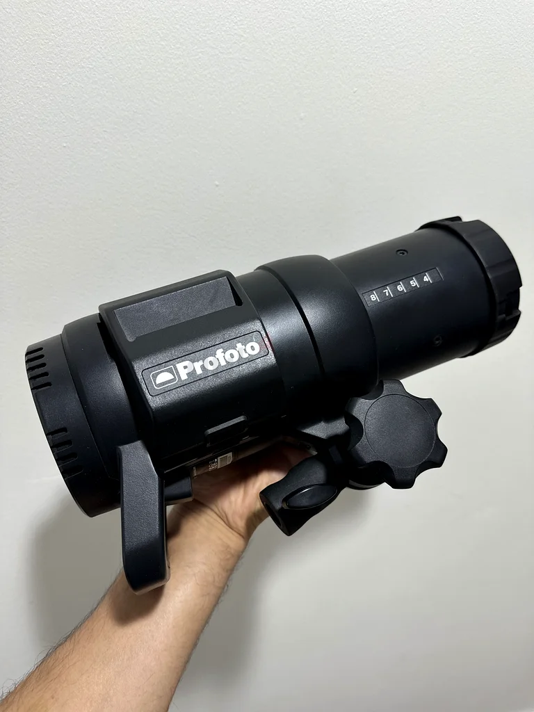 Profoto B1X 500 with accessories63172677145347111