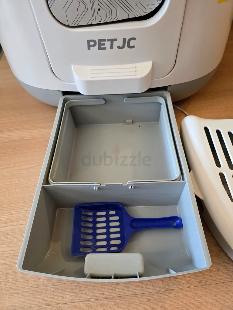 Cat Auto Litter | Fully Automatic Cat Litter Box, Self Cleaning Cat Smart Toilet (Pre-Loved)63264076738434112