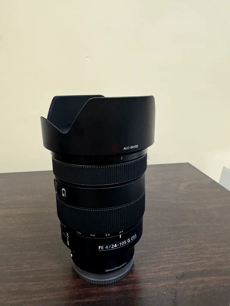 Objetivo Sony 24 mm f/E G OSS, NUEVO DE FÁBRICA Y EN ENVASE ORIGINAL
