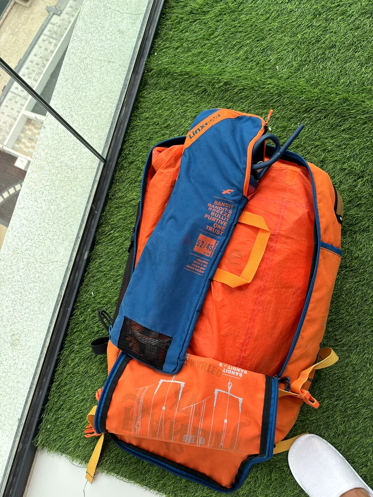F-One Bandit Kitesurfing plus Bar 1500dhs63241124548481111