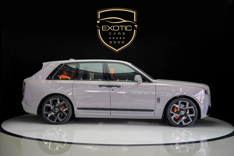 DUALITY SEATS - CULLINAN BLACK BADGE SERIES 2 - LEG REST - STARLIGHT - 4 YEARS DEALER WARRANTY63154619835651113
