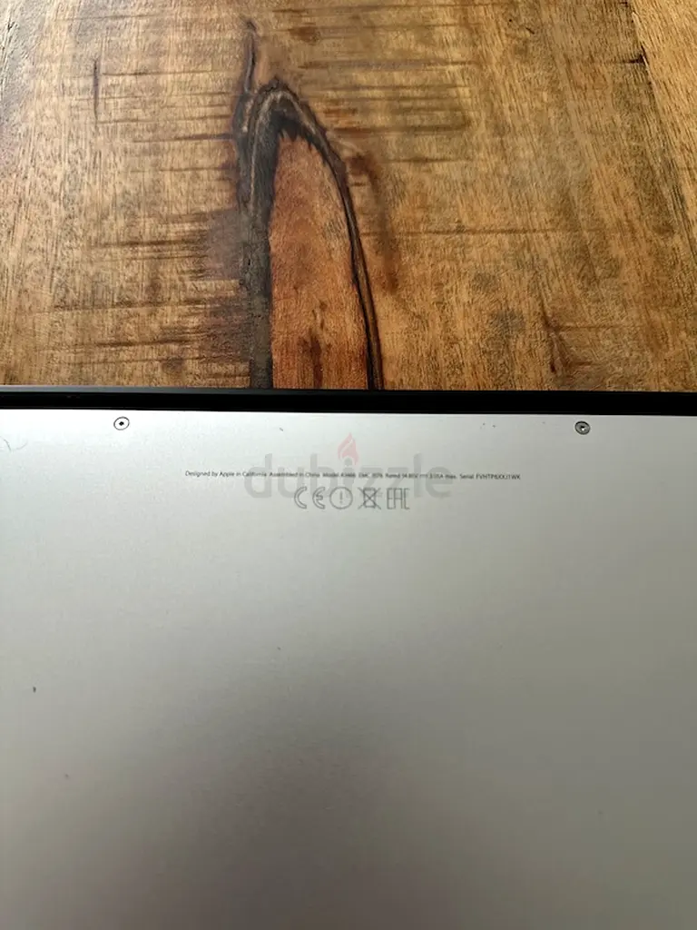 Sleek Apple MacBook  Air- Perfect for Work63254488789634116