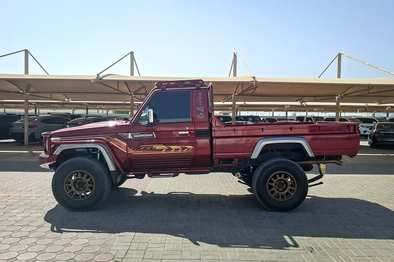 AED 2263/month | 2022 Toyota Land Cruiser 70 LX | GCC Specs | Ref#32588963165691628418114