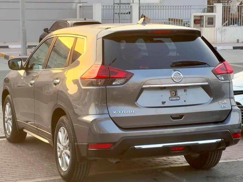 Nissan X-Trail 2018 GCC, very clean inside and out  
Accident-free63150026053890113