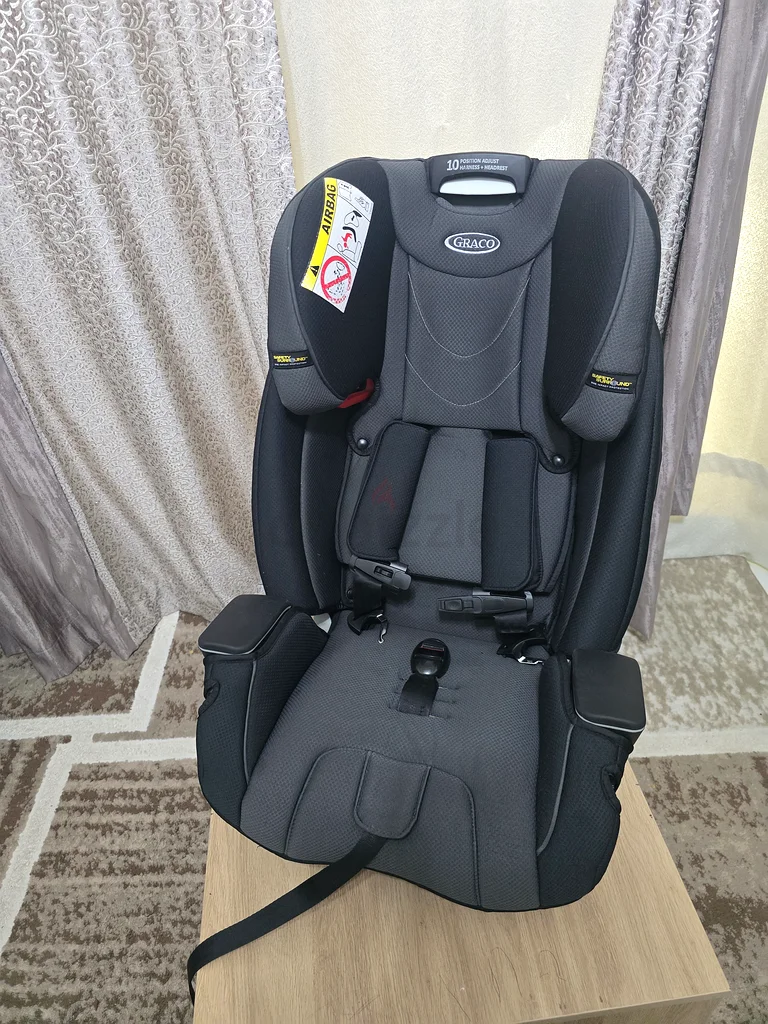 Safety First: Graco Convertible Car Seat for Sale!63206874254465111