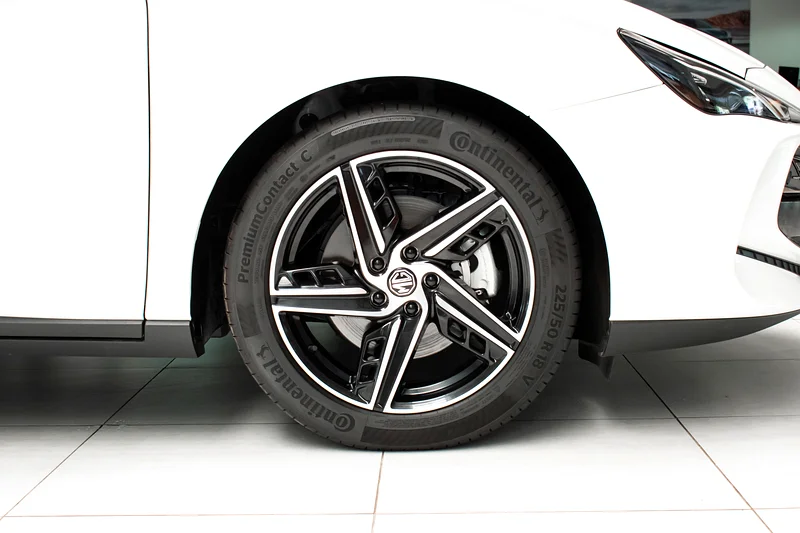 MG 7 2025 1.5L STD62930623511554113
