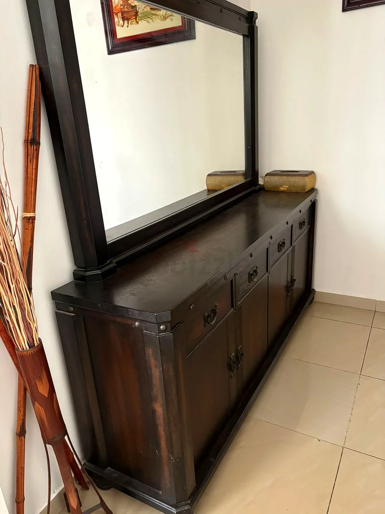 Elegant Wooden Dresser with Mirror - Perfect for Your Home63219825958019111