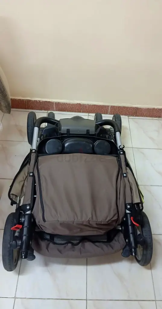 Compact Convenient Stroller for Easy Travels63205359268354112