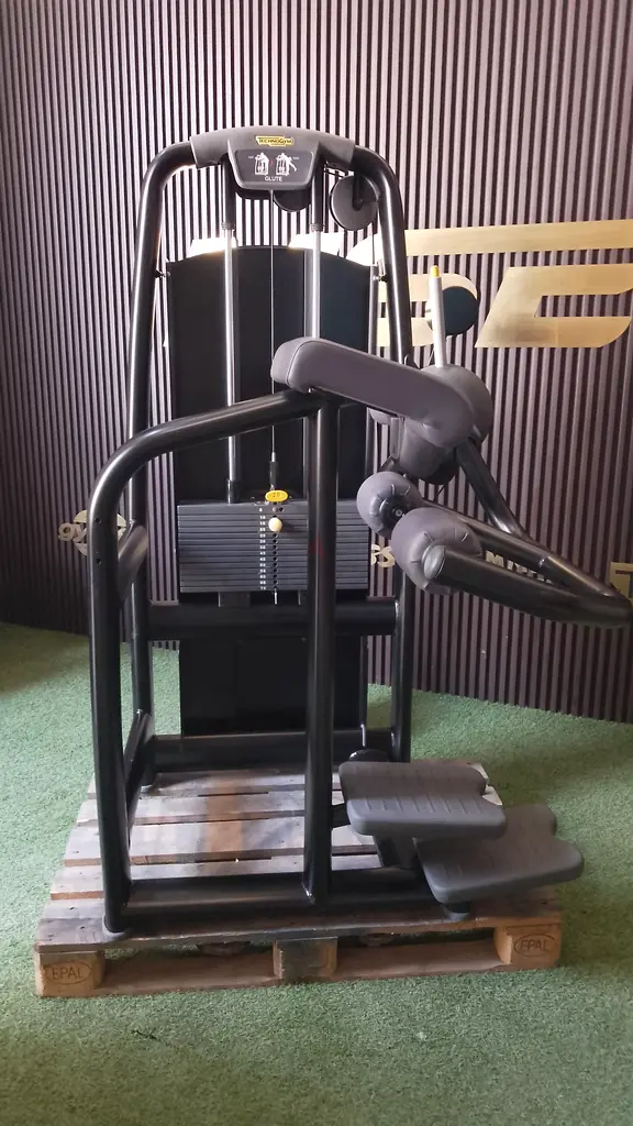 GLUTE Multi-Function Exercise Machine for Home Gym TECHNOGYM for LEG and Fitness
