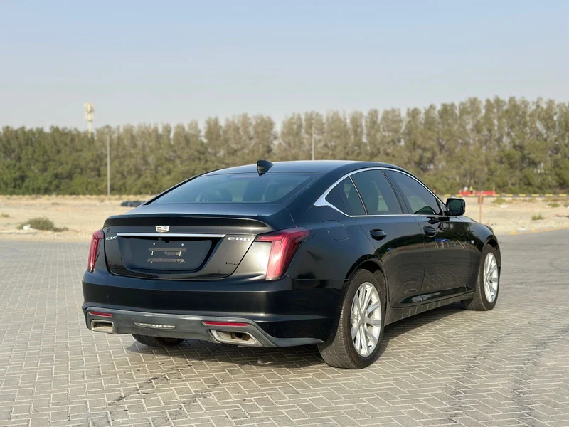 كاديلاك CT5 2021 | 55,000 كم | مواصفات يابانية | لون أسود خارجي، ألوان داخلية سوداء | سيدان رياضية فاخرة62929647860097111