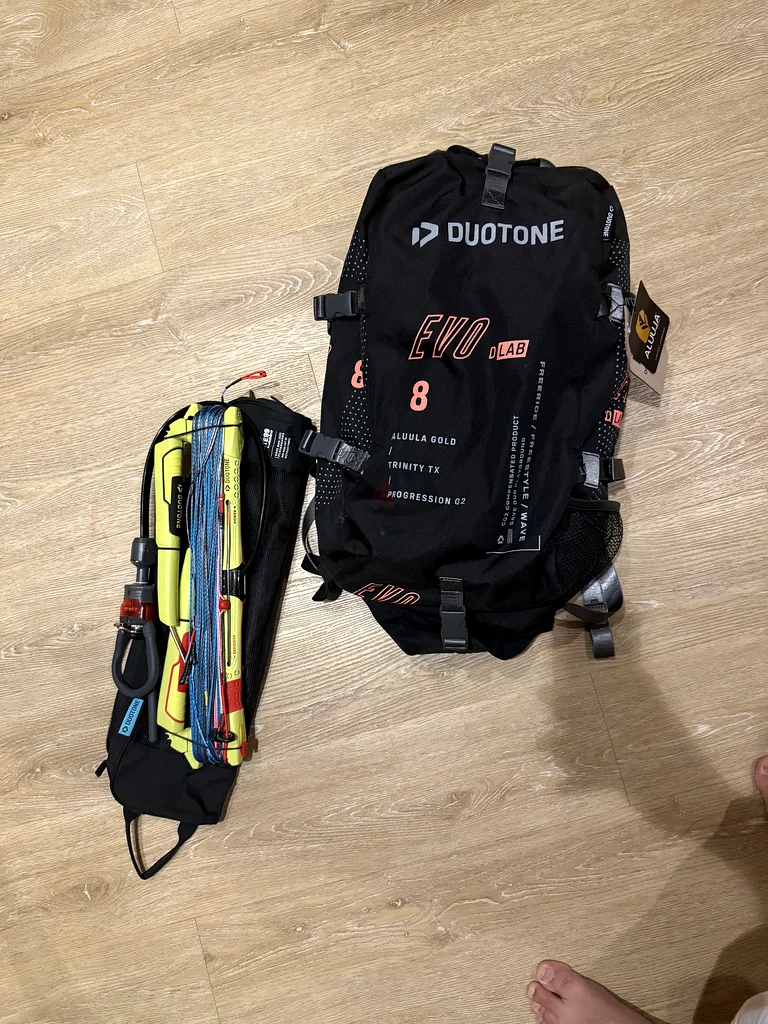 Premium Duotone Kiteboarding Gear - Perfect for Adventurers!632411246197781128
