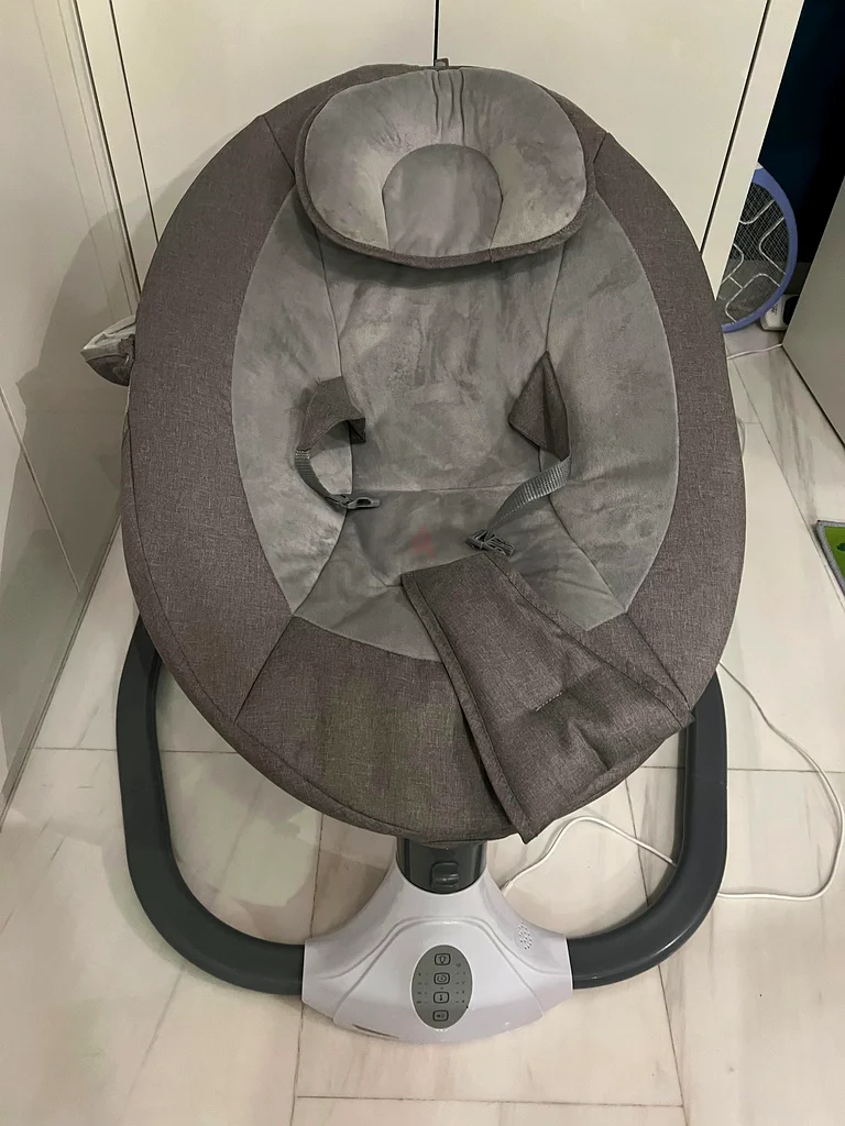 Gentle Rocking Baby Bouncer - Perfect for Soothing Your Little One!63197139894785110