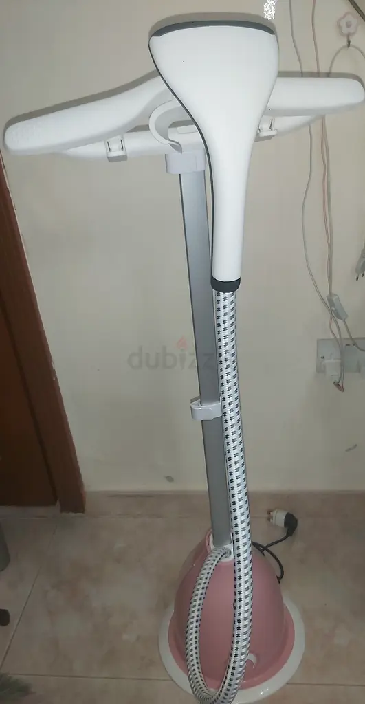 Clothes iron steamer