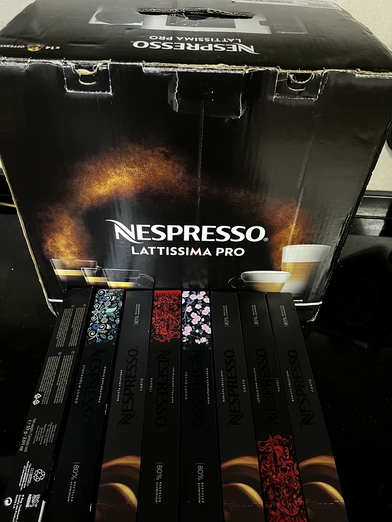 Premium Nespresso Lattissima Pro Coffee Machine + 16 coffee sleeves - Brew Barista-Quality at Home63252950777730114