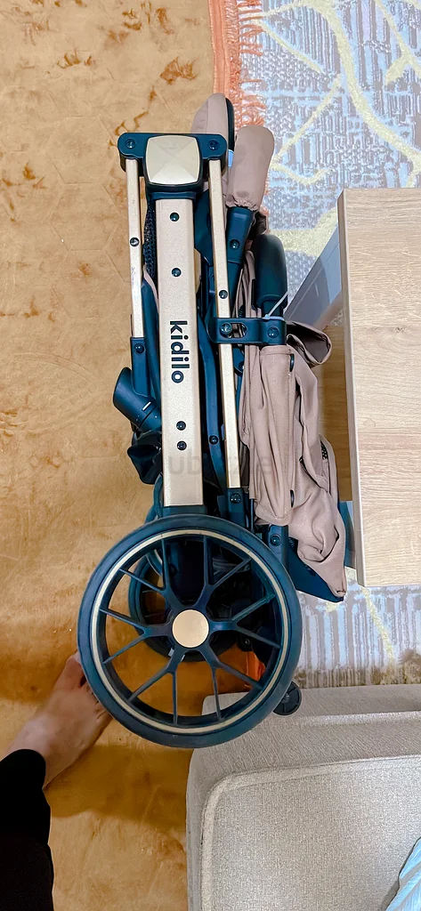 Convenient Folding Stroller - Perfect for On-the-Go Parents!63174810112257113