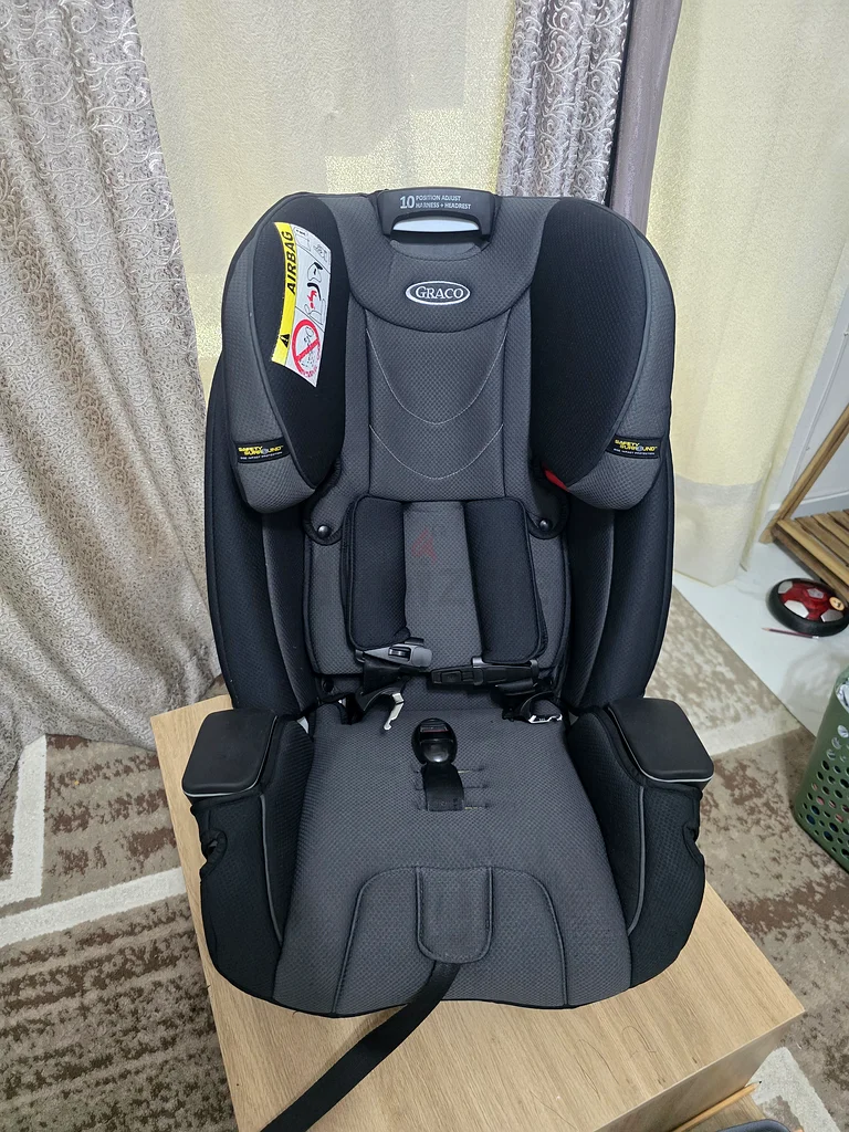 Safety First: Graco Convertible Car Seat for Sale!632068742544651119