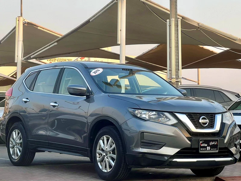 Nissan X-Trail 2018 GCC, very clean inside and out  
Accident-free63150026053890112