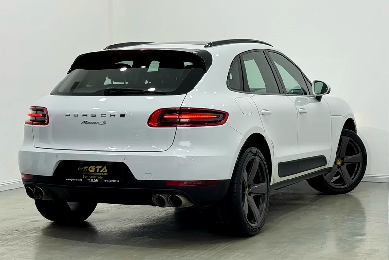 2017 Porsche Macan S, Full Service History, Sport Chrono Package, Excellent Condition, GCC63169917273986113