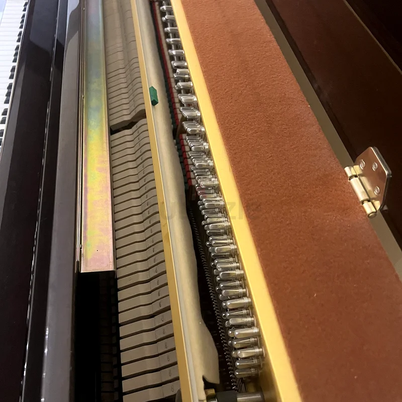 Piano63206383617666112