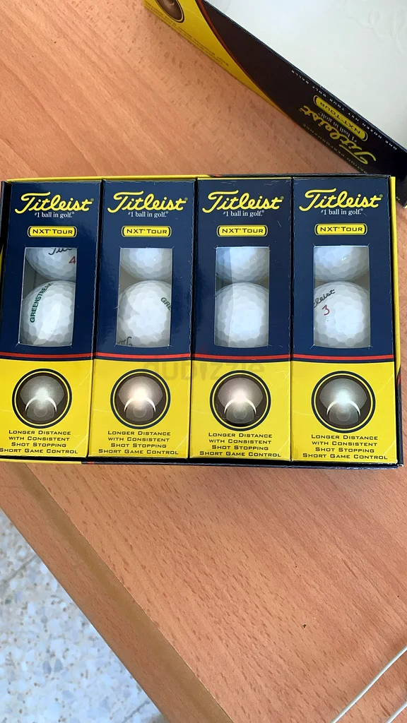 أطلق العنان لألعابك مع كرات الغولف Titleist NXT Tour!63246748044673111