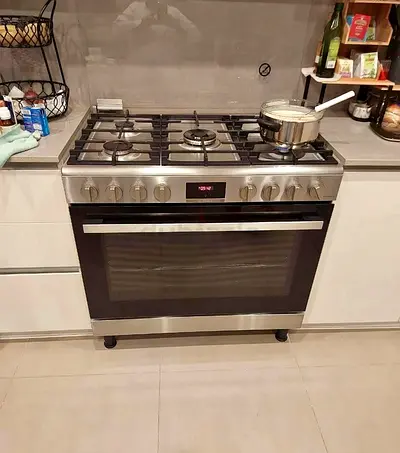 Bosch Latest Model 5 Burner Gas Cooker 90/60cm