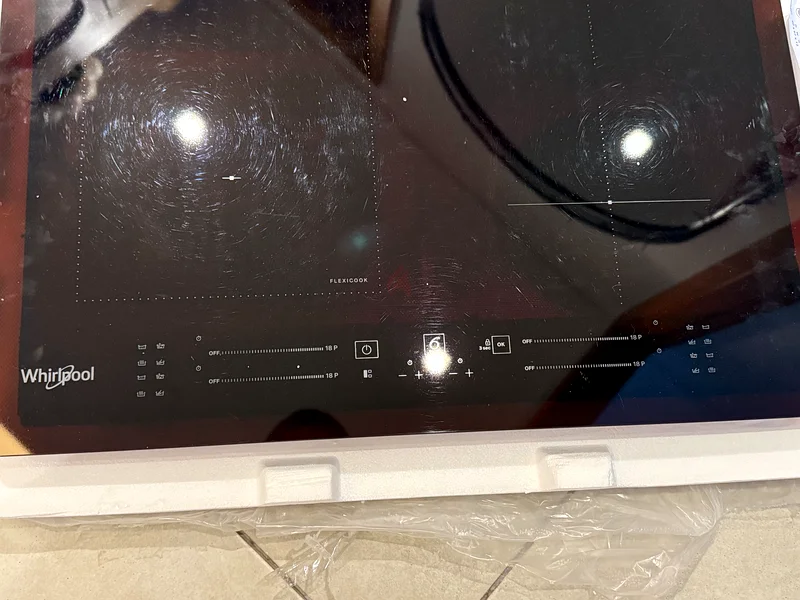 Whirlpool WLS7960NE Built-in FlexiCook Induction Hob63197148394115111