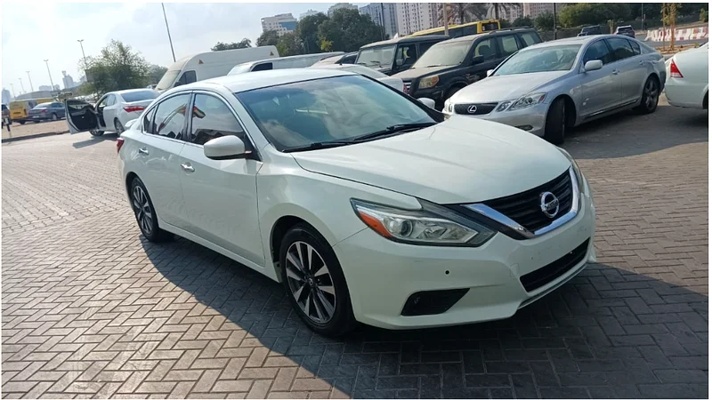 نيسان ألتيما 2.5 SV 2017، مواصفات الخليج، قيادة سيدة63147206612098112