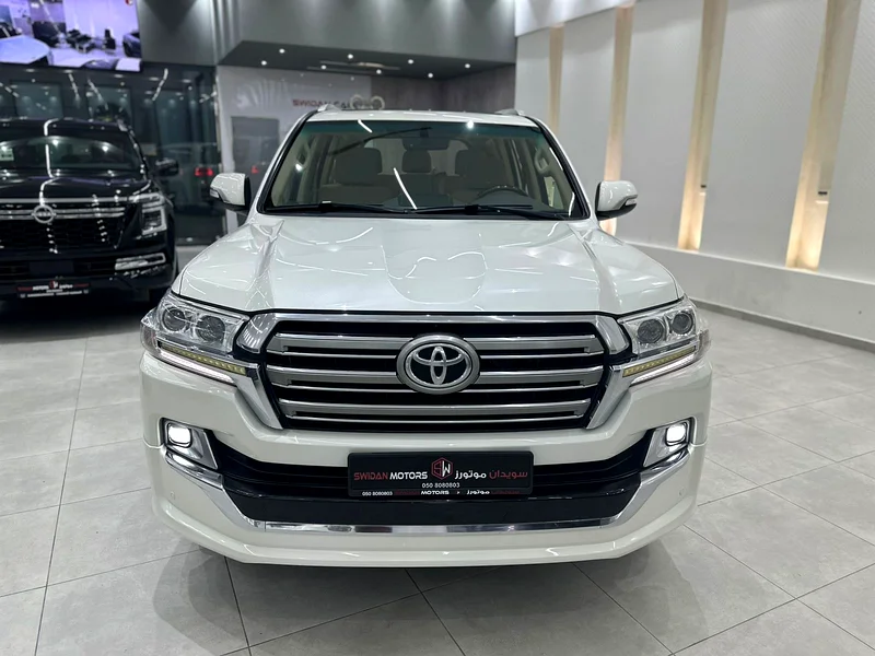 Toyota Land Cruiser GXR V6 4.0L,2019 Model, Gcc Specifications, Single Owner, Very Good Condition63158801929859111
