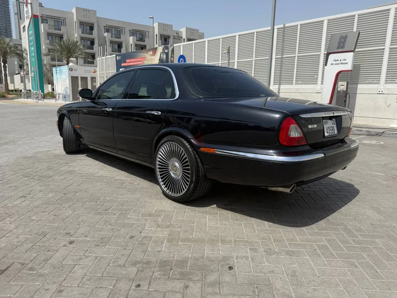 جاكوار XJ862930622619650111