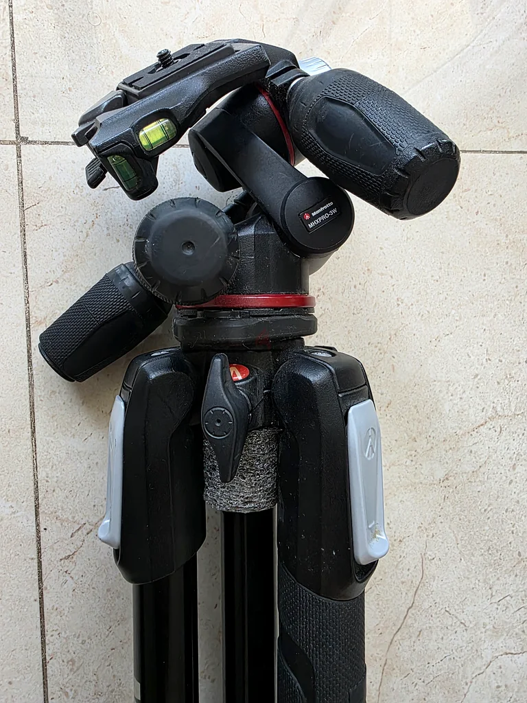 Manfrotto MHXPRO-3W Tripod for Sale63234127090050113