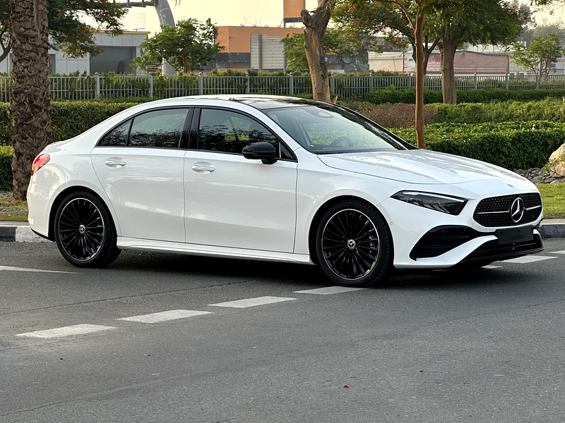 Mercedes-Benz A-Class A200 AMG 2025 GCC 0 KM 5 Years Agency Warranty63232621203970117