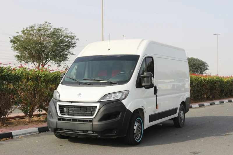 PEUGEOT BOXER 2021 (L2H2) HIGH ROOF SHORT GCC LOW KM62935671776513112