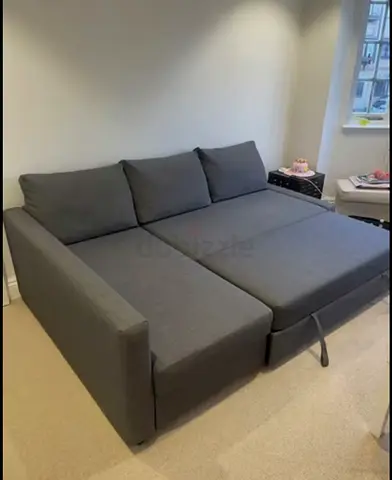 As like new looks sofa bed