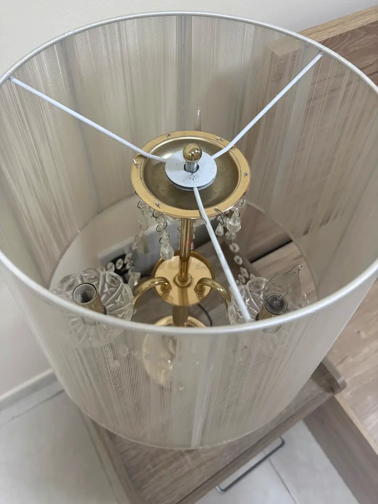 Lamps63219345760258113