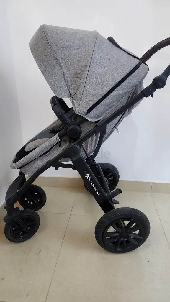 Stroller63205359309442110
