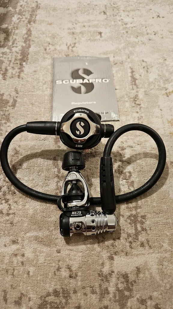 منظم المرحلة الأولى Scubapro MK25 + منظم المرحلة الثانية S600 – جديد بالكامل في العلبة63171314115970114