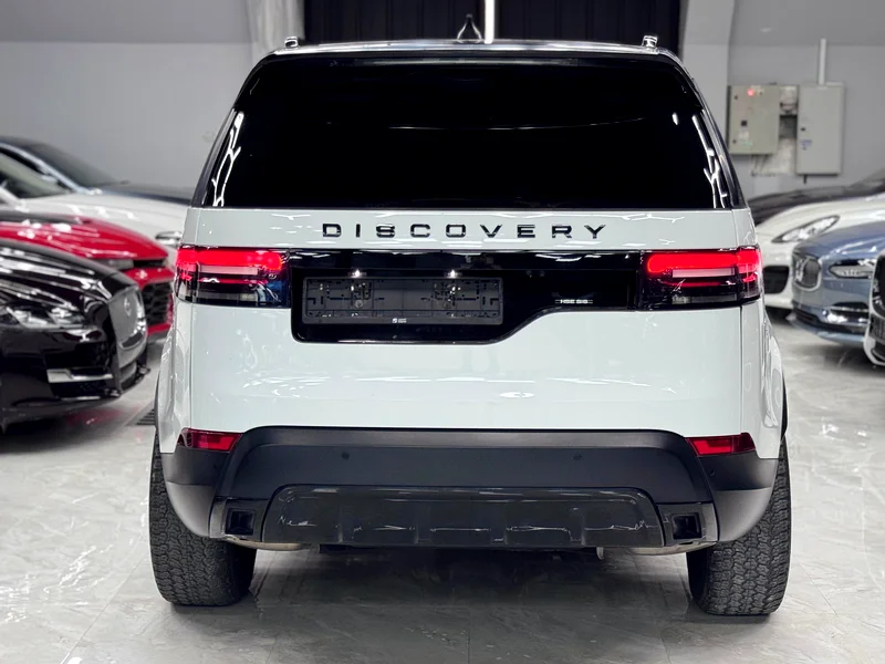 2017 GCC LAND ROVER DISCOVERY FULL SERVICE AGENCY, ORIGNAL PAINTWARRANTY AVAILABLE63233102095745114