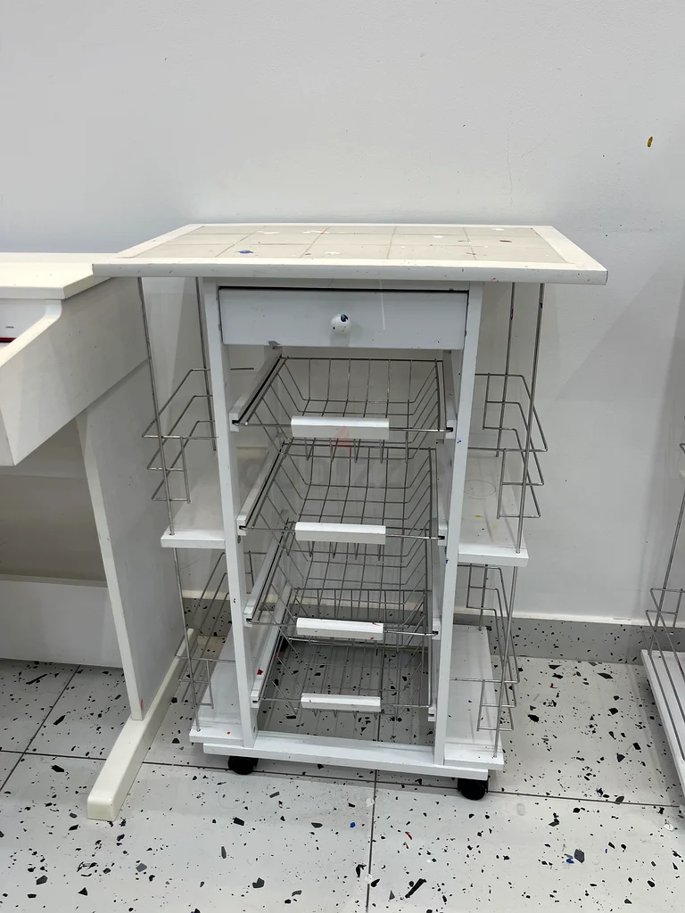 Storage trolley63210358329474111