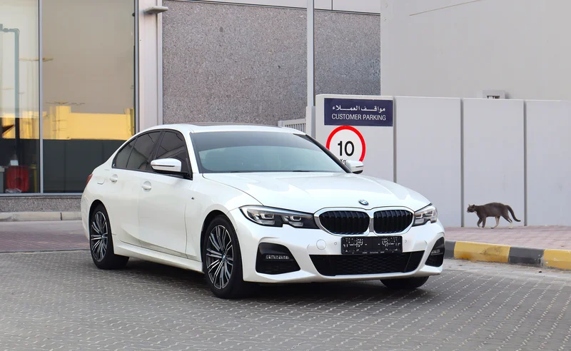BMW 3 Series 330i- GCC Specifications - Agency Maintenance62932674939651113