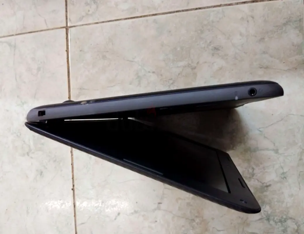 Lightweight dell Chromebook - Perfect for Browsing and Streaming!63255527661187112