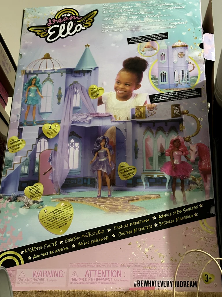 Doll house63195108739587111