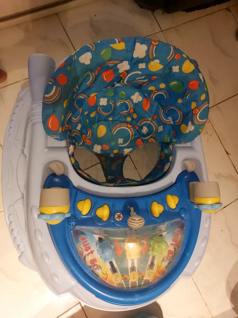 Baby walker63204255462915112