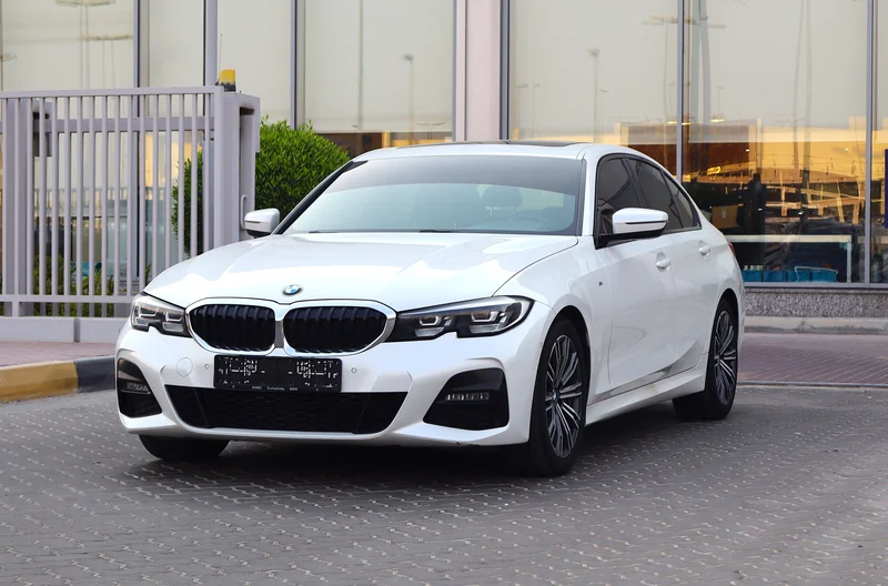 BMW 3 Series 330i- GCC Specifications - Agency Maintenance62932674939651111