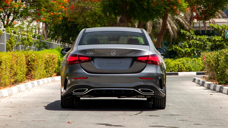 A200 AMG pack  Sedan 1.3L GCC/5 Years Warranty63232621197699111