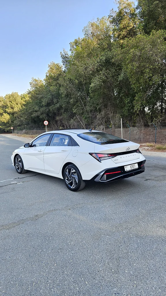 932 AED PER MONTH | 2025 HYUNDAI ELANTRA GLX ELITE | WARRANTY AND SERVICE PLAN AVAILABLE | FULL OPTIONS!63150945533827113