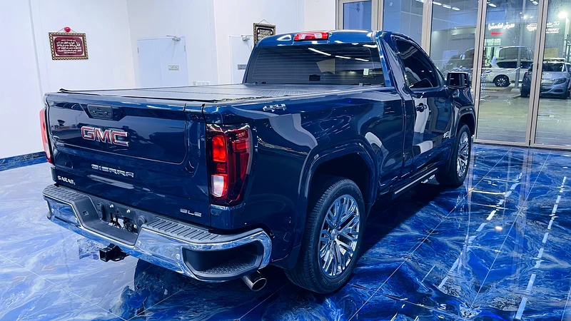 GMC Sierra 2021, top-spec Gulf edition, number one agency condition63221825647234113