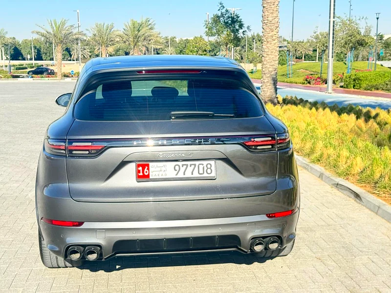 2019 بورش كايين S بحالة ممتازة63225698135299113